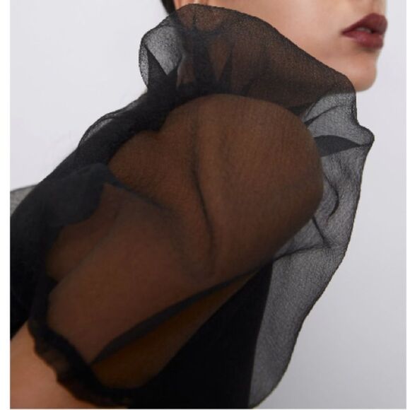 Black organza sleeve dress - Picture 4 of 7